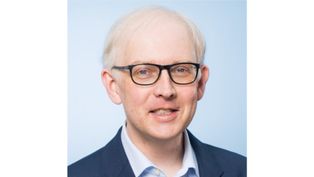 Der SPD-Regionsabgeordnete Dr. Robert Schmitz