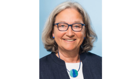 Die SPD-Regionsabgeordnete Helga Laube-Hoffman